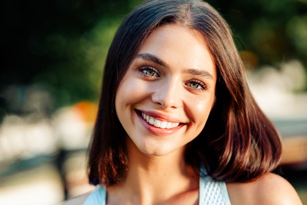 How to Get Whiter Teeth, According to a Cosmetic Dentist
